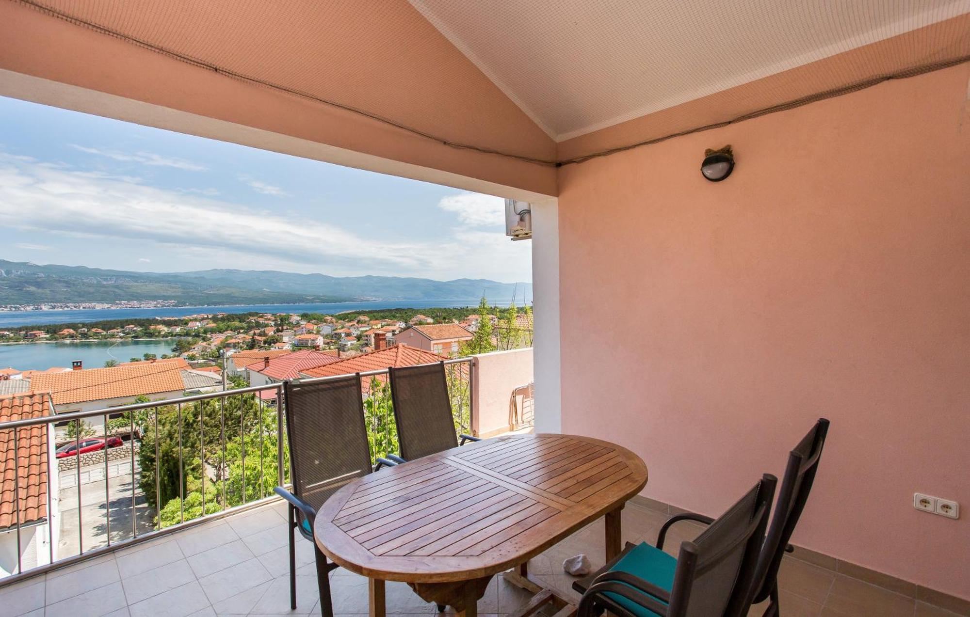 Andreas Apartment *